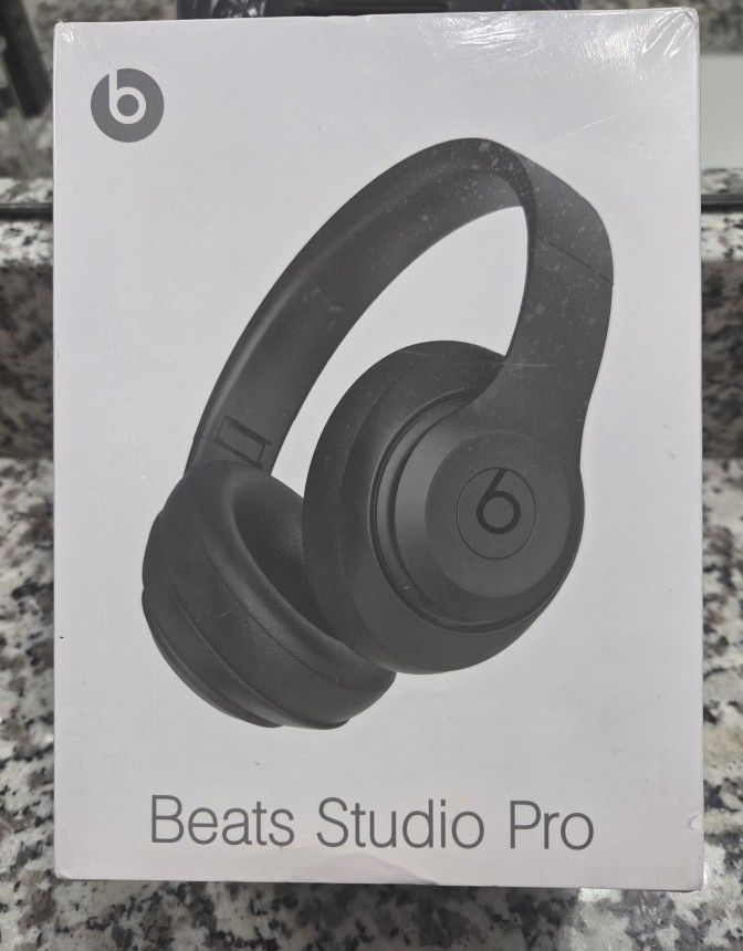 Beats Studio Pro