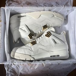 Jordan 4 Size 9.5M