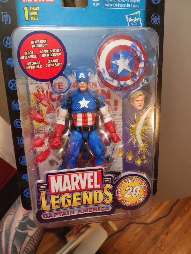 Captain America 20th Anniversary Marvel Legends