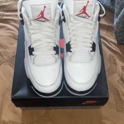 Jordan 4s