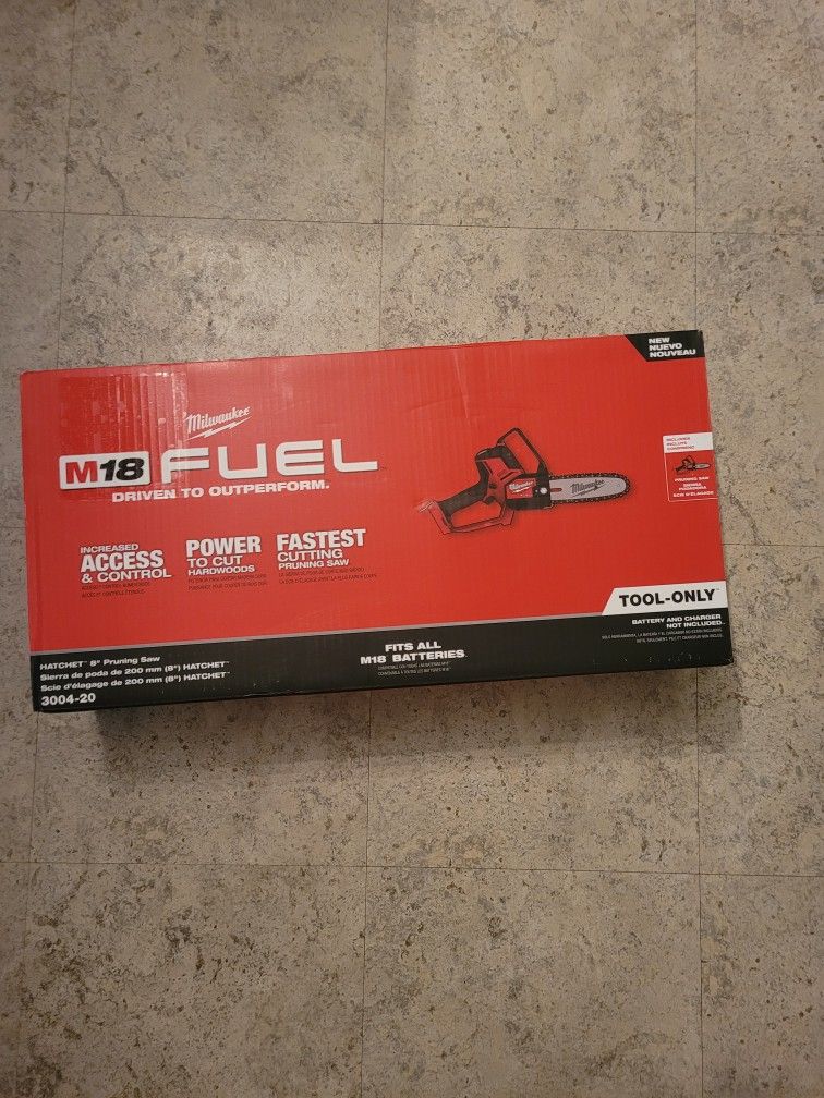 Milwaukee M18 Fuel Hatchet Chainsaw Tool Only Brand New $160 Firm