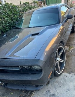 Dodge challenger 2013