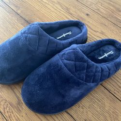 New Slippers Size 5-6