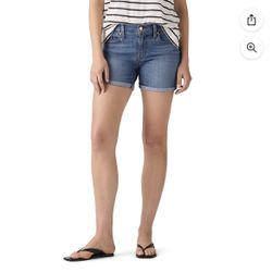 Women’s Mid Length Levi Shorts