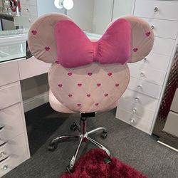 MIMMIE ACCENT CHAIR