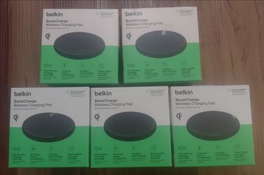 Belkin BoostCharge Wireless Charging Pad - Universal
