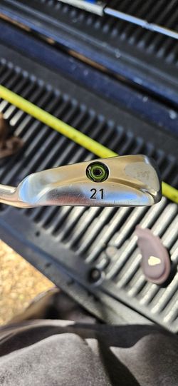 Callaway 21 Degree Iron