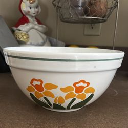 Vintage Treasure Craft Nina Floral Ceramic Bowl