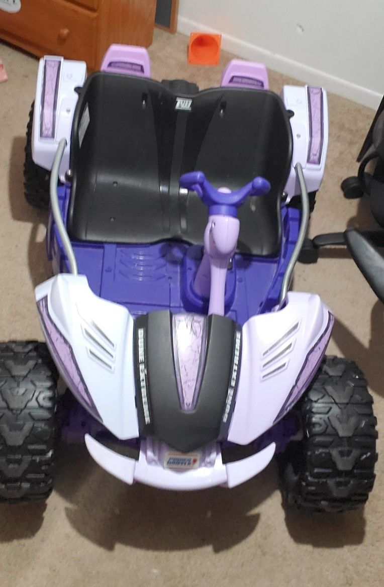 Power Wheels Dune Racer Extreme Purple
