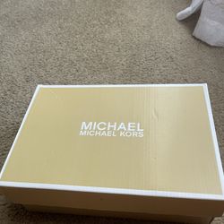 Micheal Kors Shoes 
