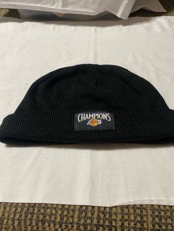 LA Lakers NBA Champions Knit Beanie