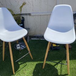 Set of 2 Counter Height Chairs Bar Stools