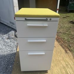 3 Drawer Office Cabinet 