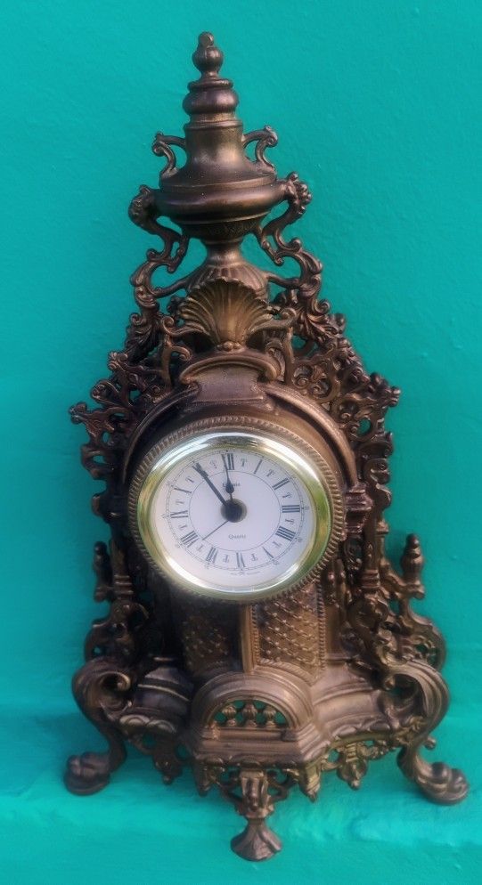 Antique Solid Bronze Clock 6.2 Pound's