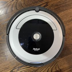 iRobot Roomba 690/Charging Port 
