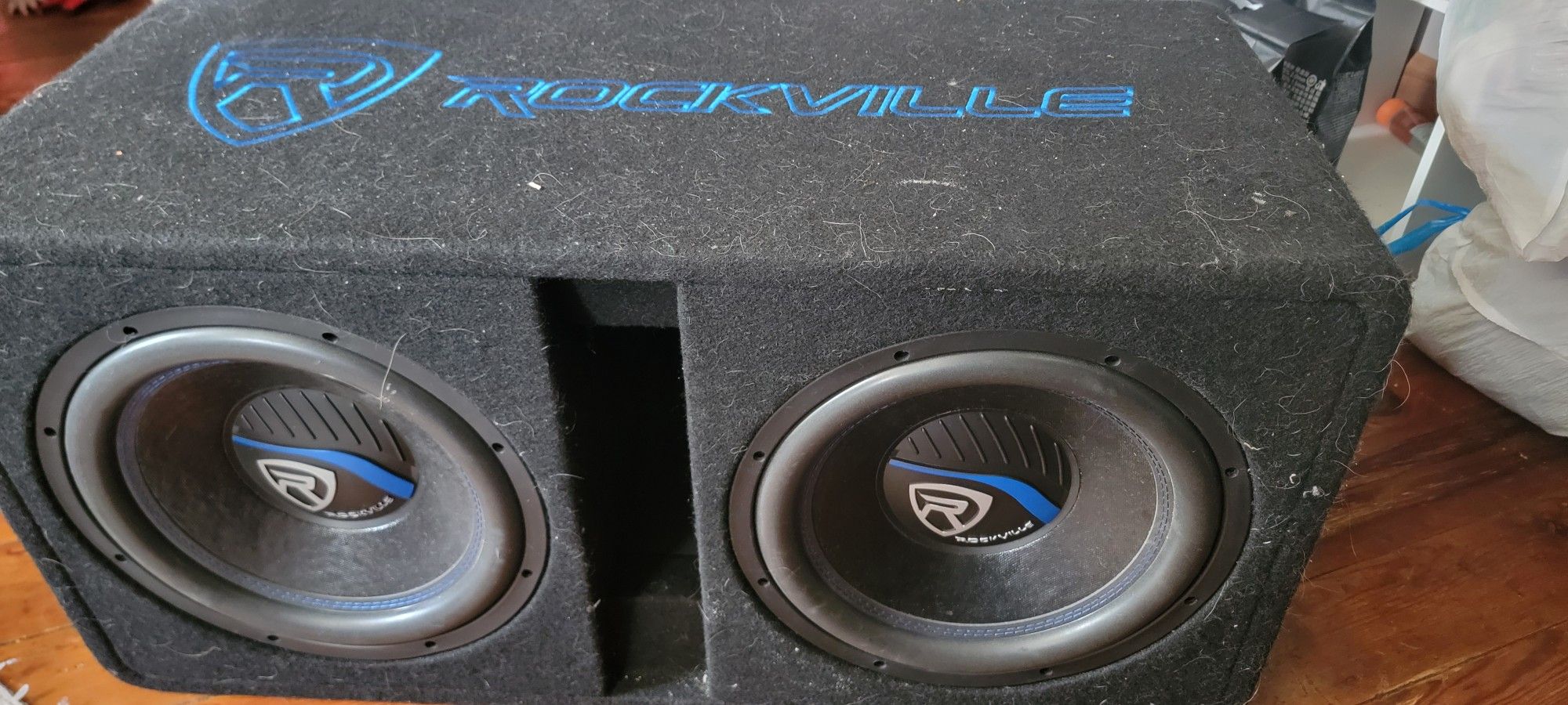Rockville Dual 12 Subs In Box