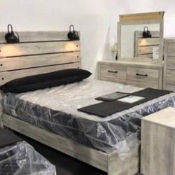 New Ashley Queen Size 5 Piece Bedroom Set With Dresser Mirror Nightstand Bed Frame Without Mattress And Free Delivery