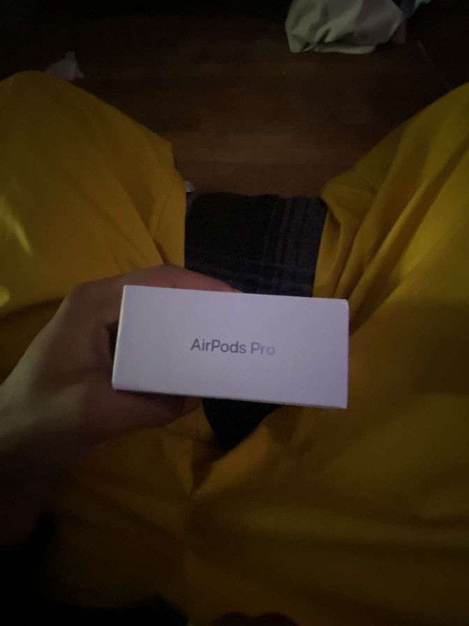 Airpods Pro (2nd Generation)