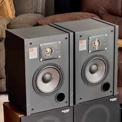 JBL J216 Pro Speakers