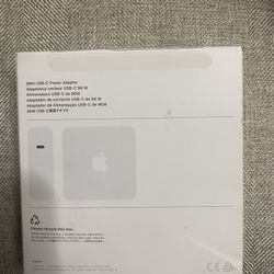 Apple USB-C 96 W Power Adapter
