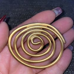 Goldtone Swirl Pin/ Brooch 