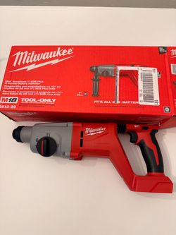 Milwaukee rotary hammer m18
