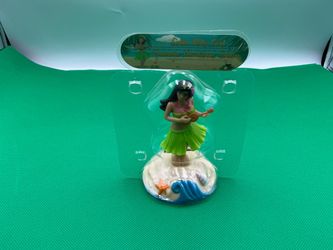 Solar Hula Girl Dancing Figurine