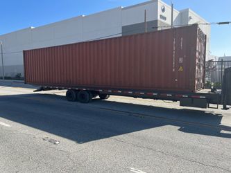 40’ shipping container