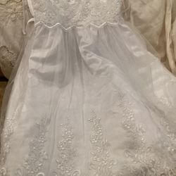 White Brand New Dress Size 12x, Asking $120. 