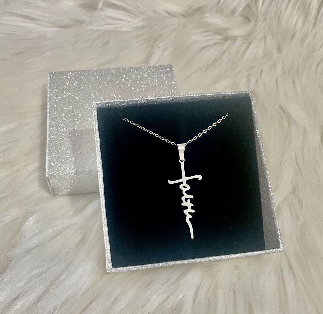 Brand New Beautiful Cross Faith Religious Necklace In Gift Box
