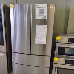 LG STAINLESS STEEL 4 DOOR FRENCH DOOR WATER AND ICE OPEN BOX ITEM