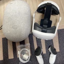 Meta Quest 3 all-in-one device with 128GB virtual reality headset
