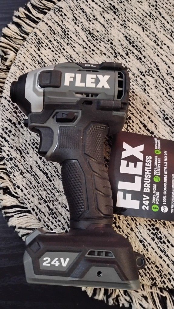 FLEX 24 V Brushless 1/4 " Hex Impact Driver