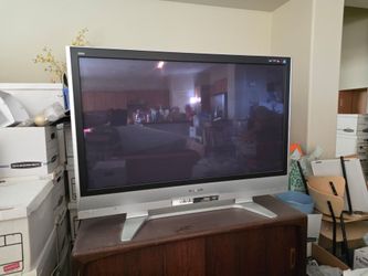 Panasonic Viera Plasma TV with remote Works!