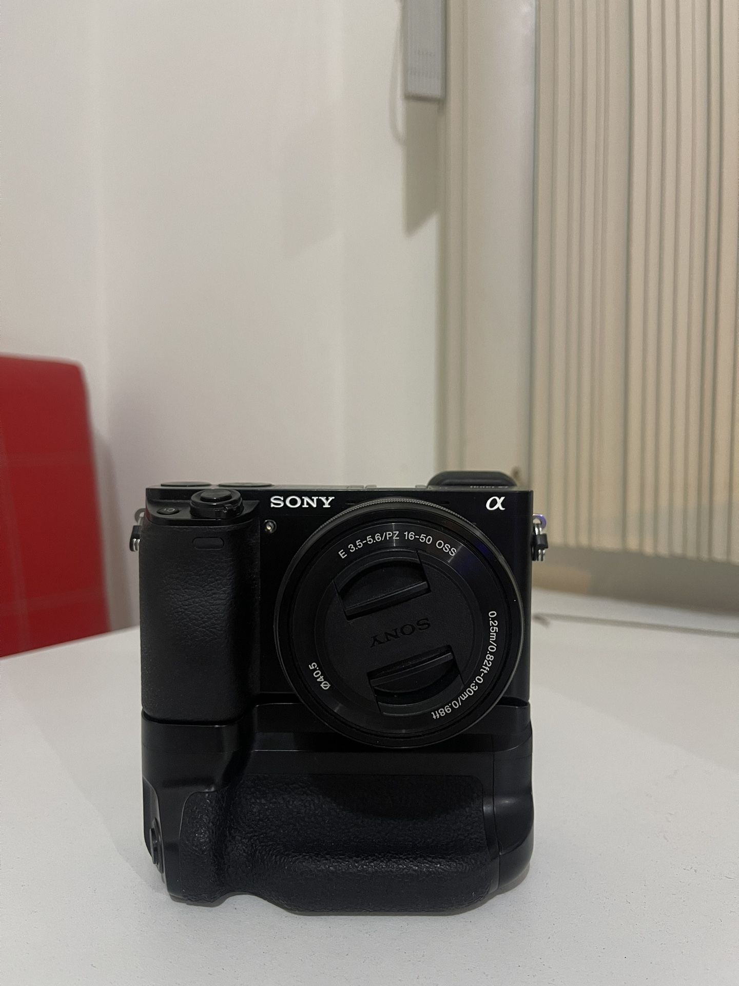 Sony A6000