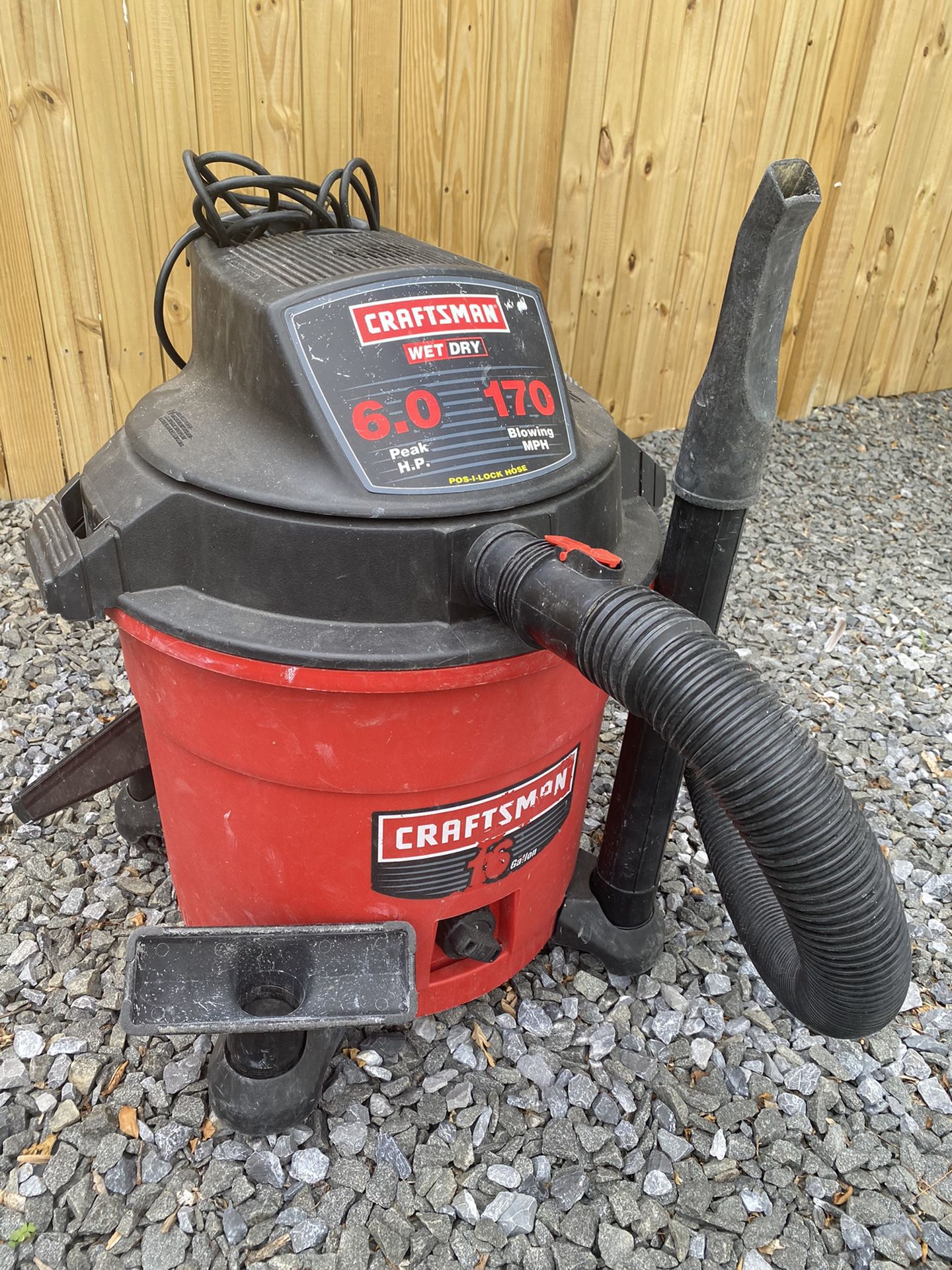Craftsman 16 gal. Corded Wet/Dry Vacuum 12 amps 120 volt 6.5 hp Red 27 lb