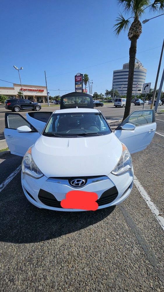 2016 Hyundai Veloster