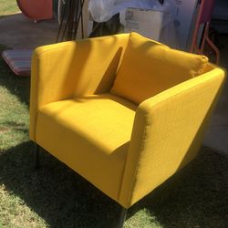 Ikea EKERÖ Armchair, Skiftebo yellow