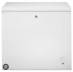 GE 7.0 cu. ft. Chest Freezer