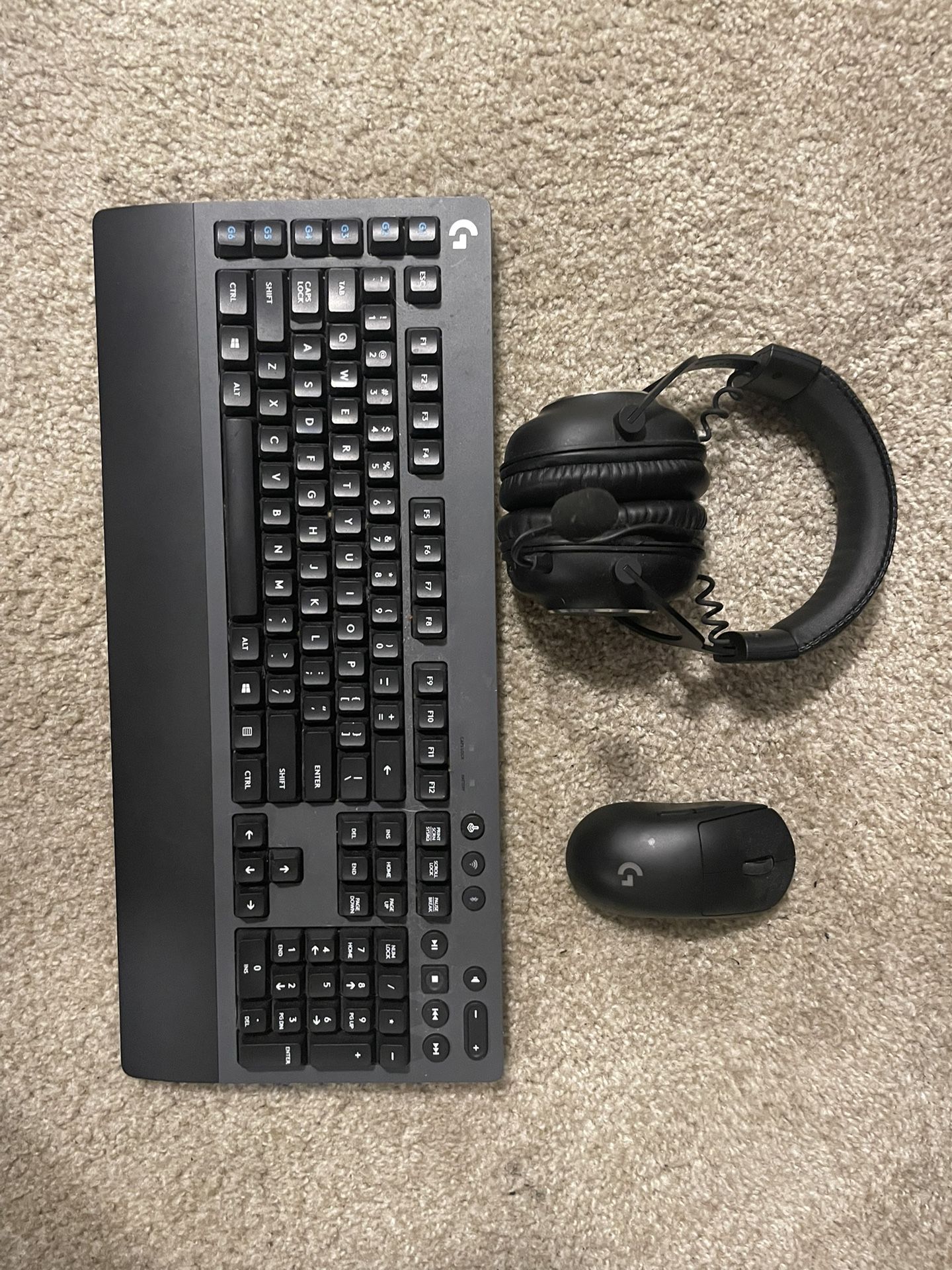 Logitech Gaming Wireless Keyboard, Mouse, Headset 