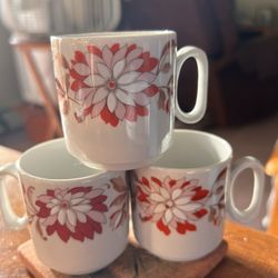 Set 3 Melamine Coffee Cups Mugs Poinsettia Christmas Holiday Design 