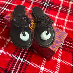 New Tory Burch Sandals Size 7
