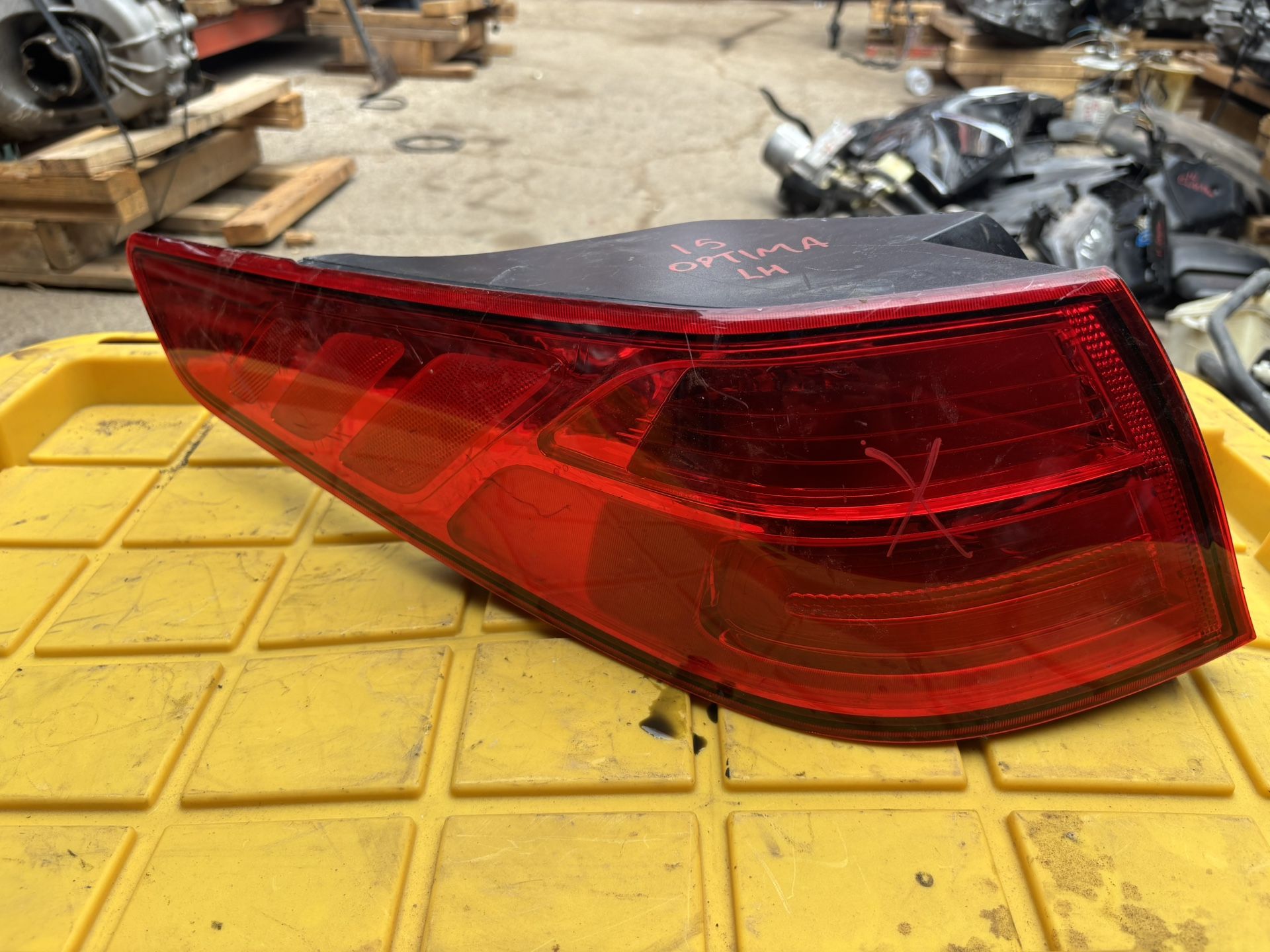2015 Kia Optima LH Taillight 