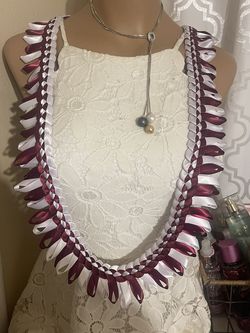 Graduation lei