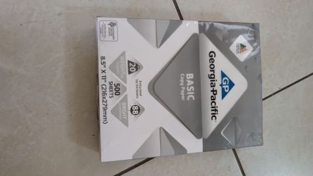 Georgia-Pacific Basic Copy Paper - 8.5" x 11", 500 Sheets