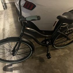 Huffy Cruiser Bike 