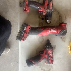 Milwaukee set