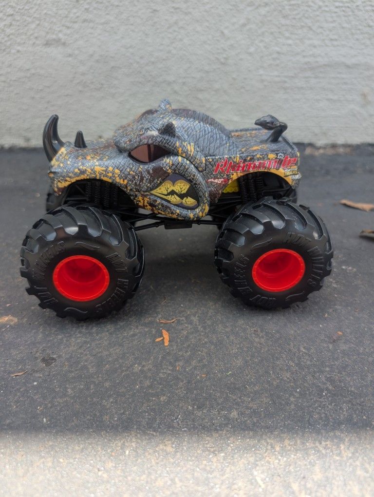 Oversized Monster Truck