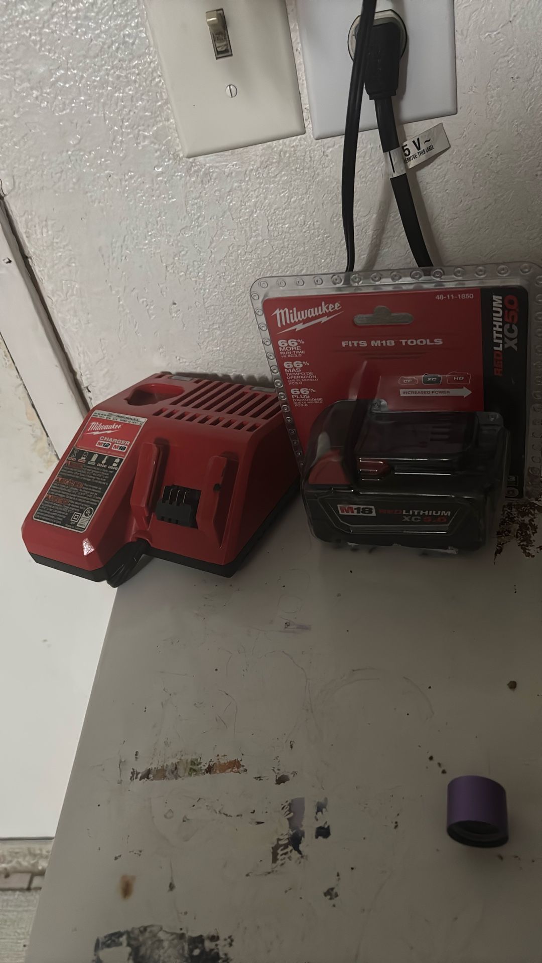 Milwaukee Battery Charger And Battery