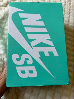 Nike SB Heritage Vulc "Summit White Cardinal Red" – Size 11 (Brand New / DS)